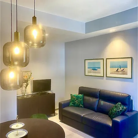 Casa Monir *