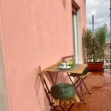 Casa Monir *